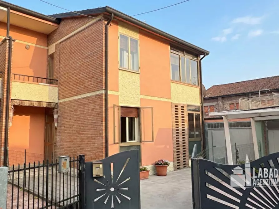 Immagine 19 di Villa in vendita  in Piazza Dante Alighieri 82 a Giacciano Con Baruchella