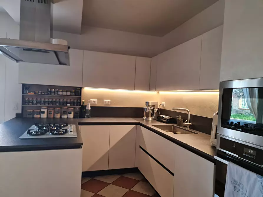 Immagine 8 di Casa indipendente in vendita  a Lendinara