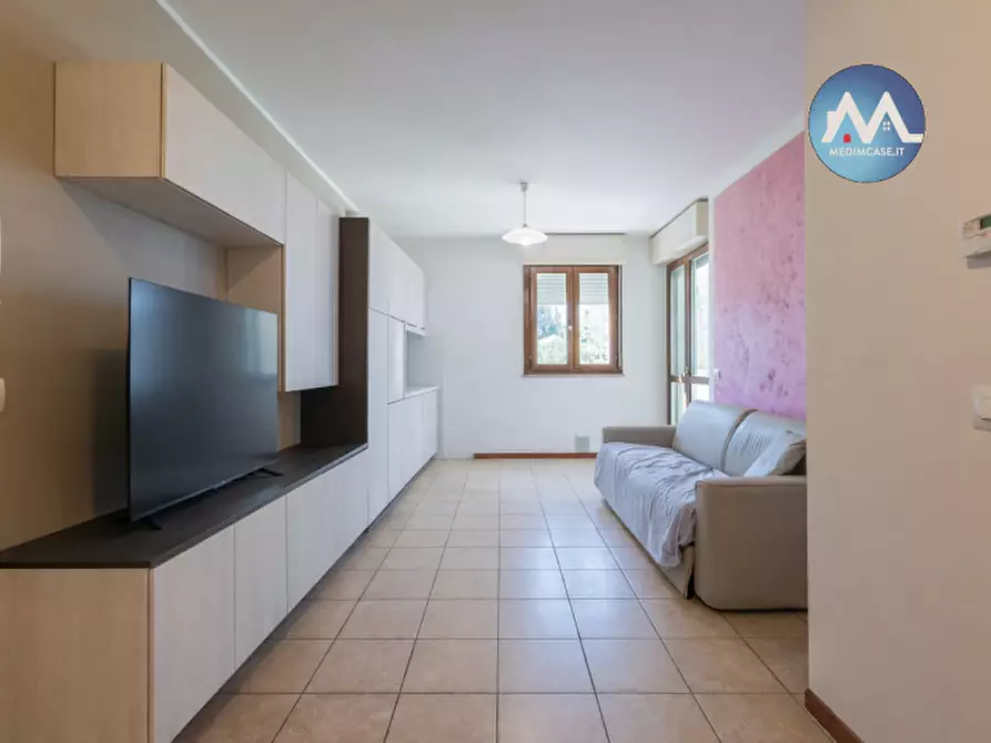 Immagine 1 di Appartamento in vendita  in via Santerno 40 a Pesaro