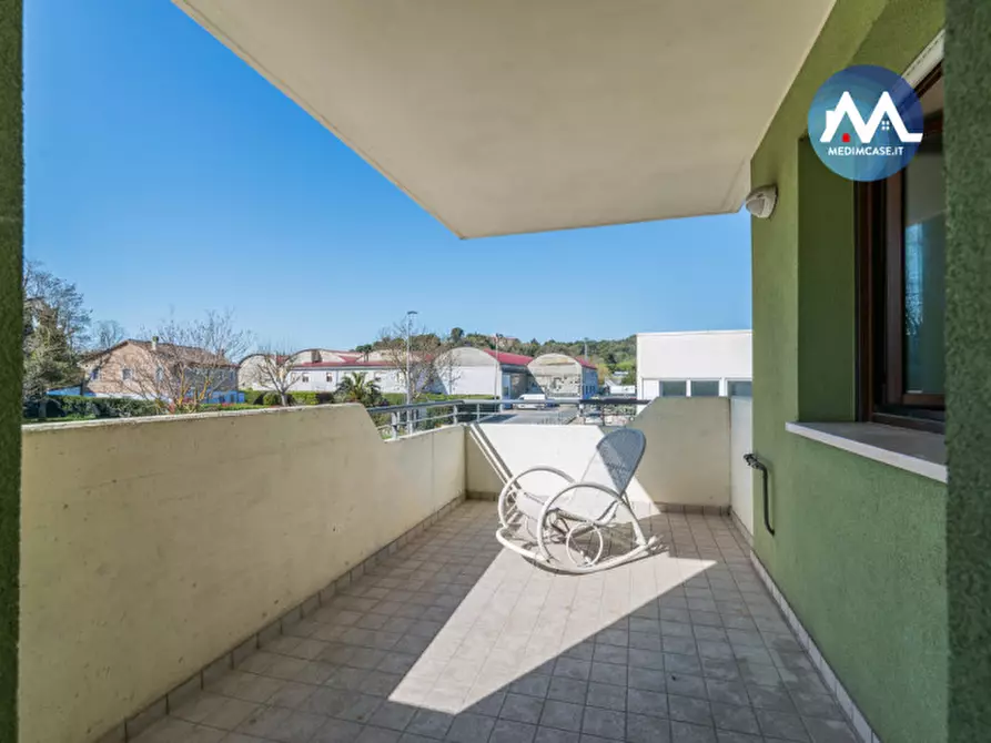 Immagine 2 di Appartamento in vendita  in via Santerno 40 a Pesaro