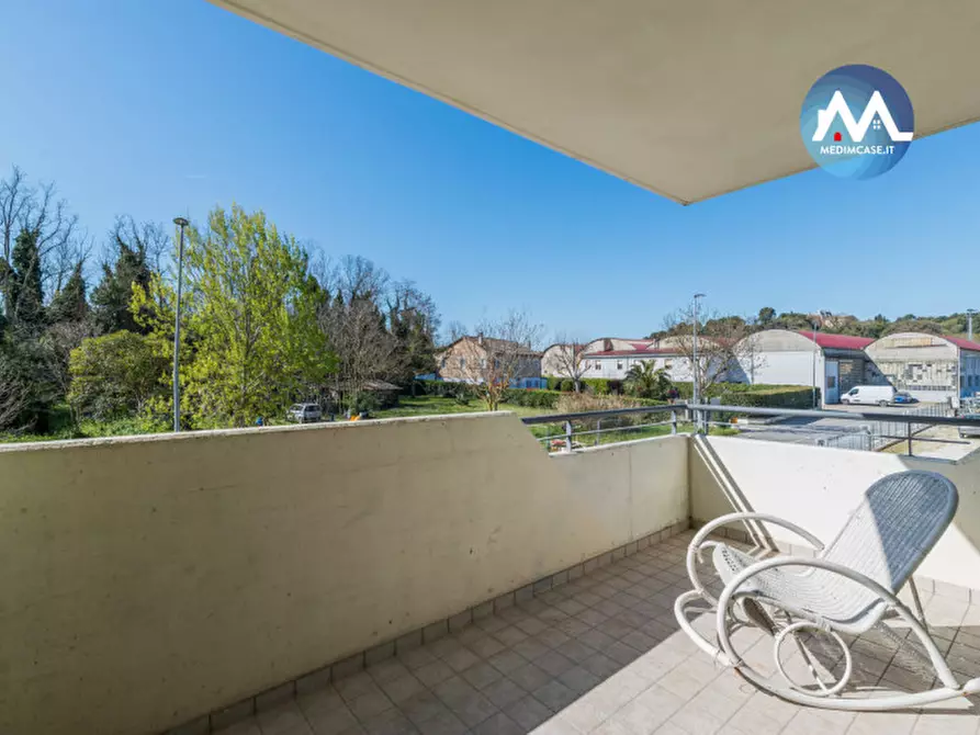 Immagine 10 di Appartamento in vendita  in via Santerno 40 a Pesaro