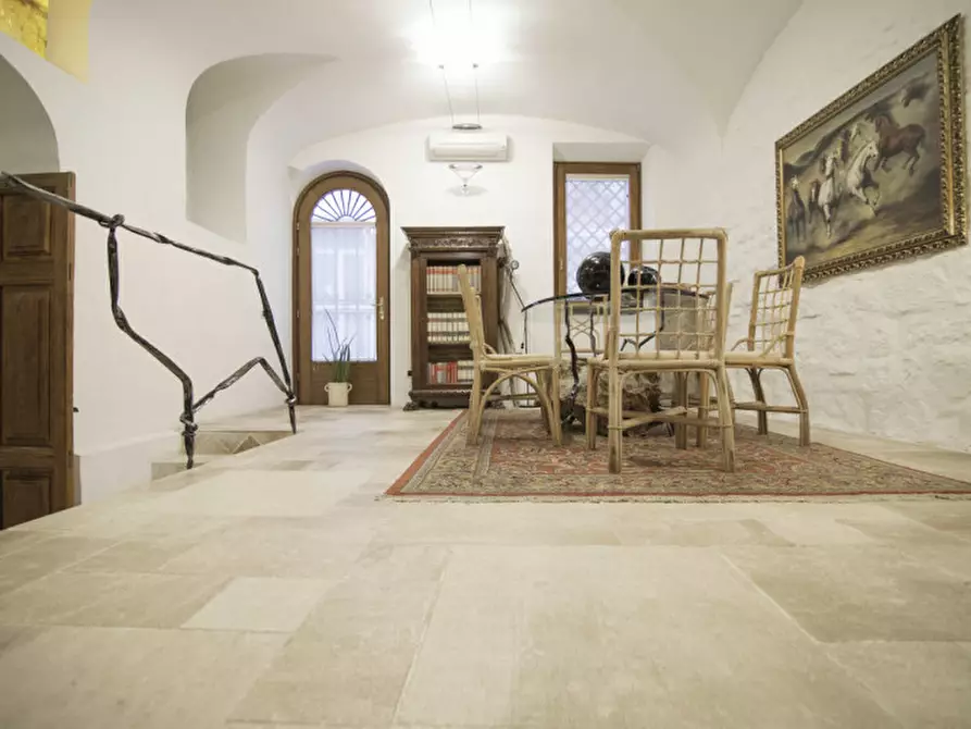 Immagine 6 di Camera in affitto  in via romana 5 a Olbia