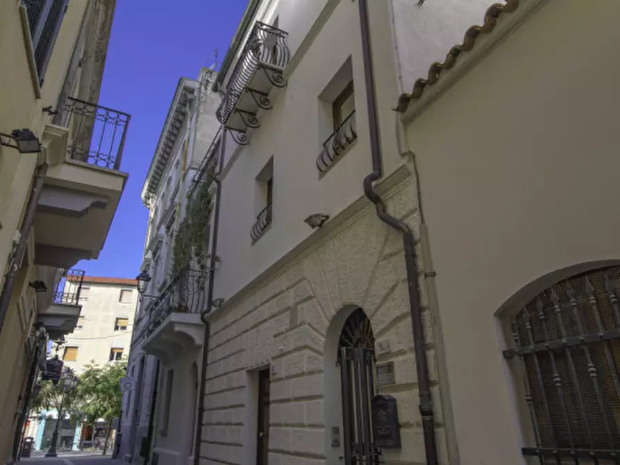 Immagine 10 di Camera in affitto  in via romana 5 a Olbia