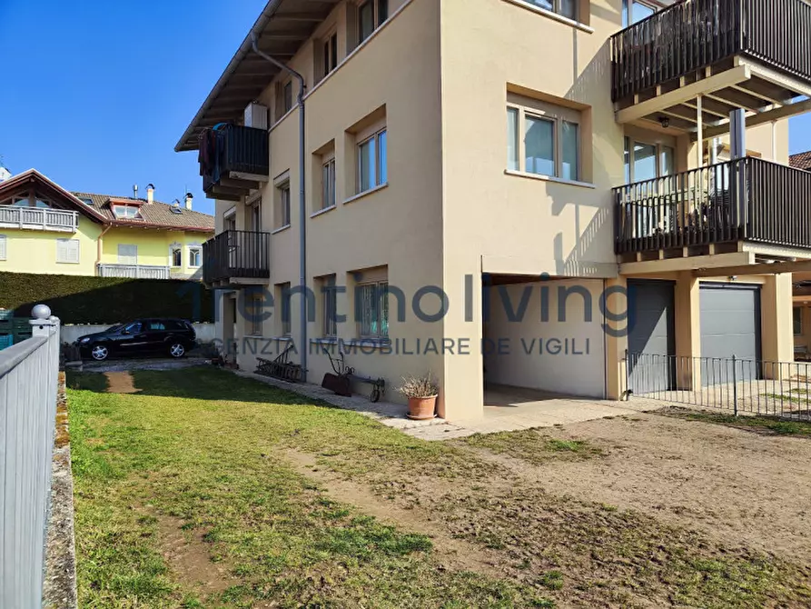 Immagine 2 di Garage in vendita  in Via Andreas Hofer a Predaia