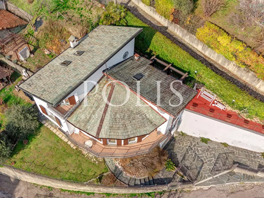 Immagine 10 di Villa in vendita  in via Gentrino a Cernobbio