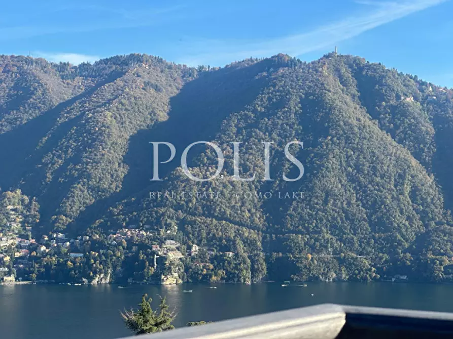 Immagine 33 di Villa in vendita  in via Gentrino a Cernobbio