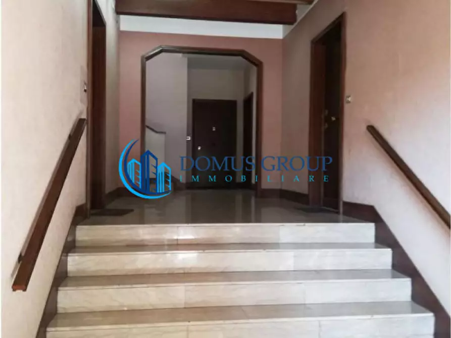 Immagine 3 di Appartamento in vendita  in Via Sacchetti Franco a Roma