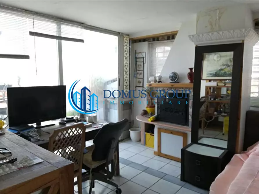 Immagine 8 di Appartamento in vendita  in Via Sacchetti Franco a Roma