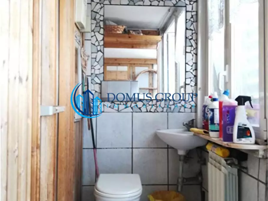 Immagine 26 di Appartamento in vendita  in Via Sacchetti Franco a Roma