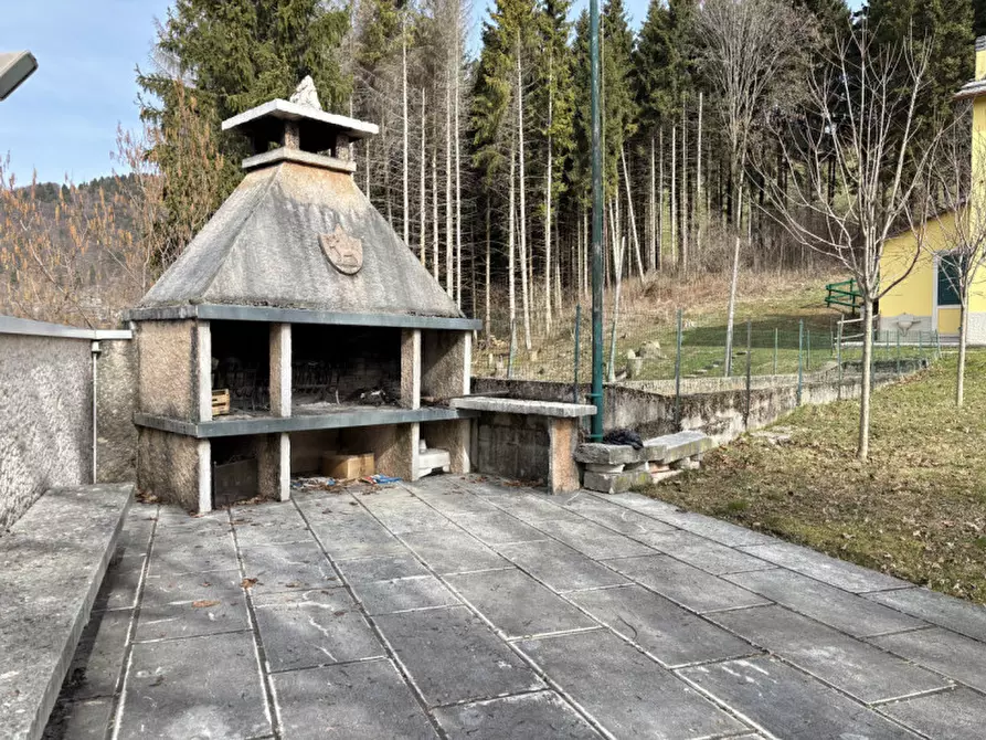 Immagine 26 di Appartamento in vendita  in Località Scandole a Bosco Chiesanuova