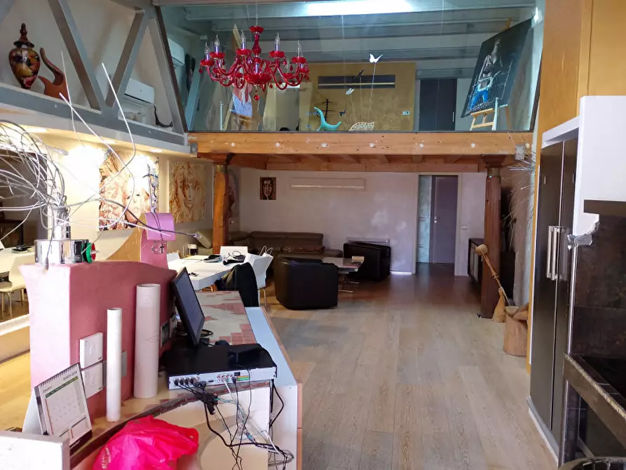 Immagine 2 di Ufficio in vendita  in Via Lombardia a Castel San Pietro Terme