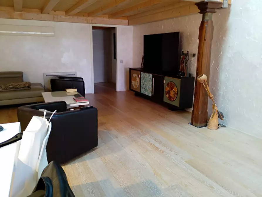 Immagine 4 di Ufficio in vendita  in Via Lombardia a Castel San Pietro Terme