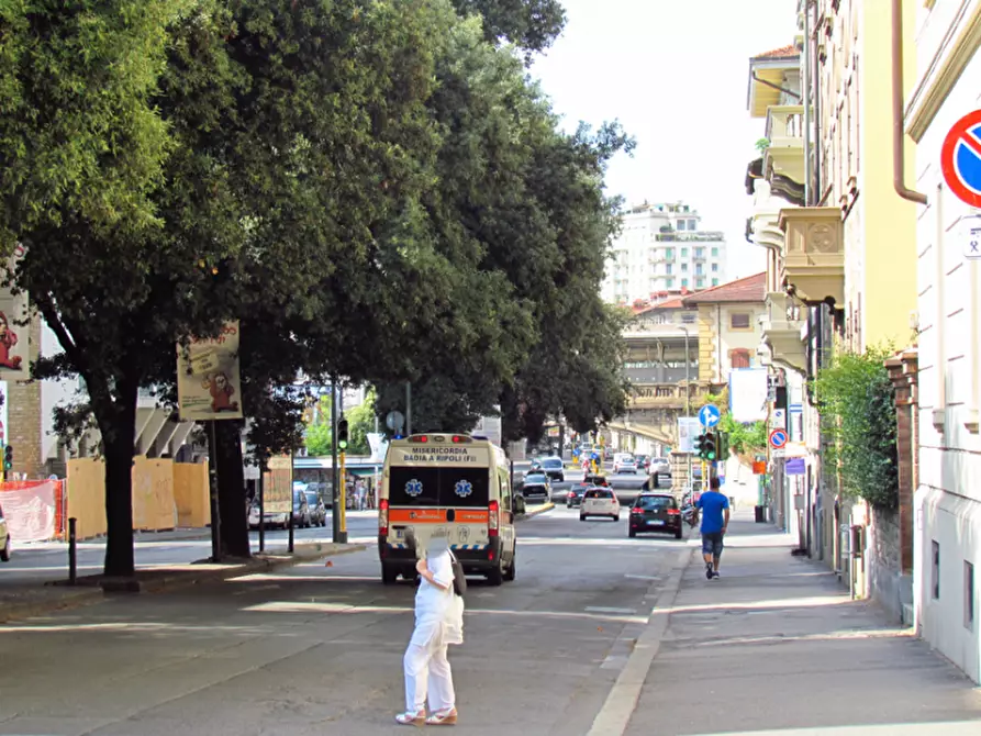 Immagine 6 di Attività commerciale in vendita  in PIAZZA VIESSEUX a Firenze