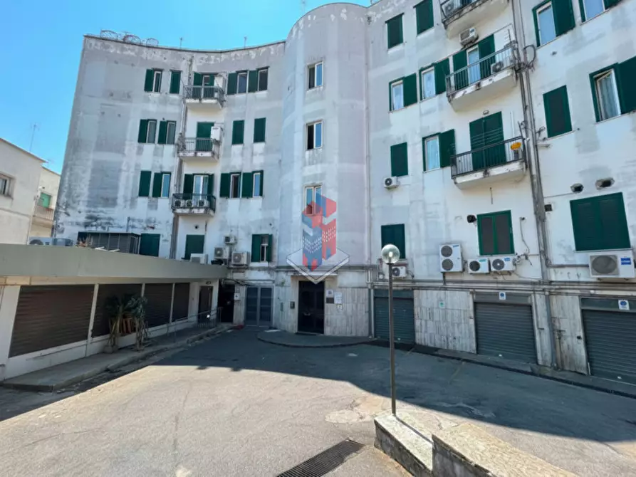 Immagine 8 di Appartamento in vendita  in ARCO FELICE - ADIACENZE PIAZZA a Pozzuoli