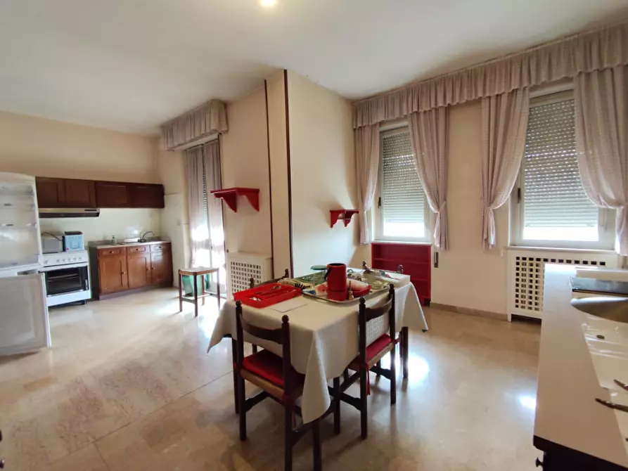 Immagine 17 di Appartamento in vendita  a Vicenza