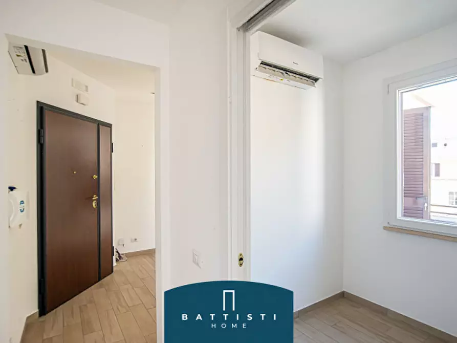 Immagine 4 di Ufficio in affitto  in Via Fabio Massimo a Roma