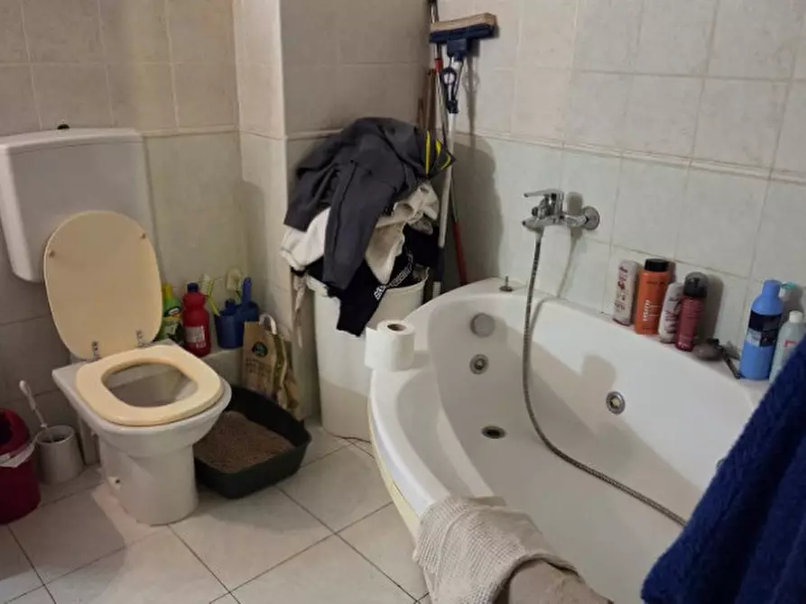 Immagine 17 di Appartamento in vendita  in via della pace, 60 a Sala Bolognese