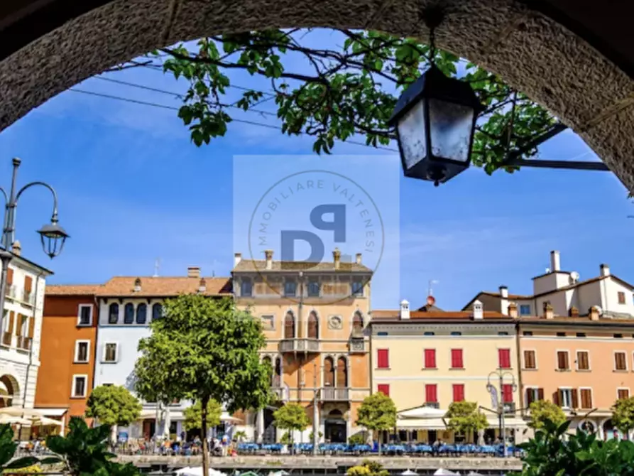Immagine 6 di Appartamento in affitto  in Via Grezze a Desenzano Del Garda