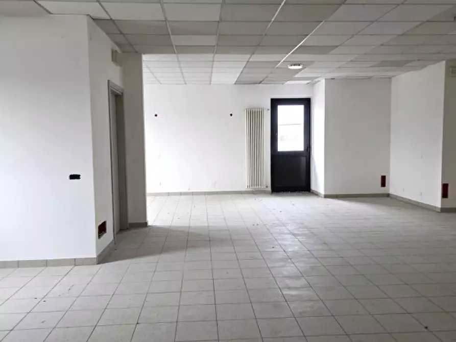 Immagine 6 di Ufficio in affitto  in Viale dell'Industria, 74 a Trissino