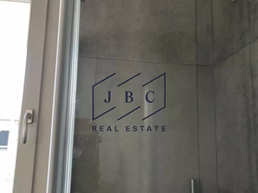 Immagine 21 di Appartamento in vendita  in Via Trentino Alto Adige a Jesolo