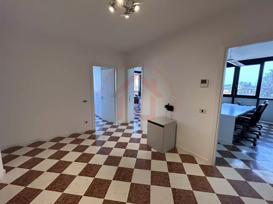 Immagine 5 di Ufficio in affitto  in Via San Marco 140 a Padova