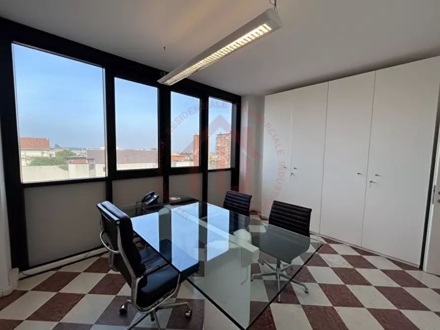 Immagine 8 di Ufficio in affitto  in Via San Marco 140 a Padova