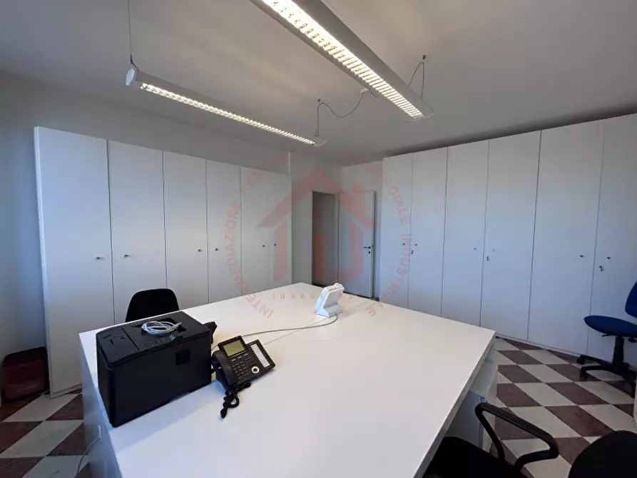 Immagine 16 di Ufficio in affitto  in Via San Marco 140 a Padova