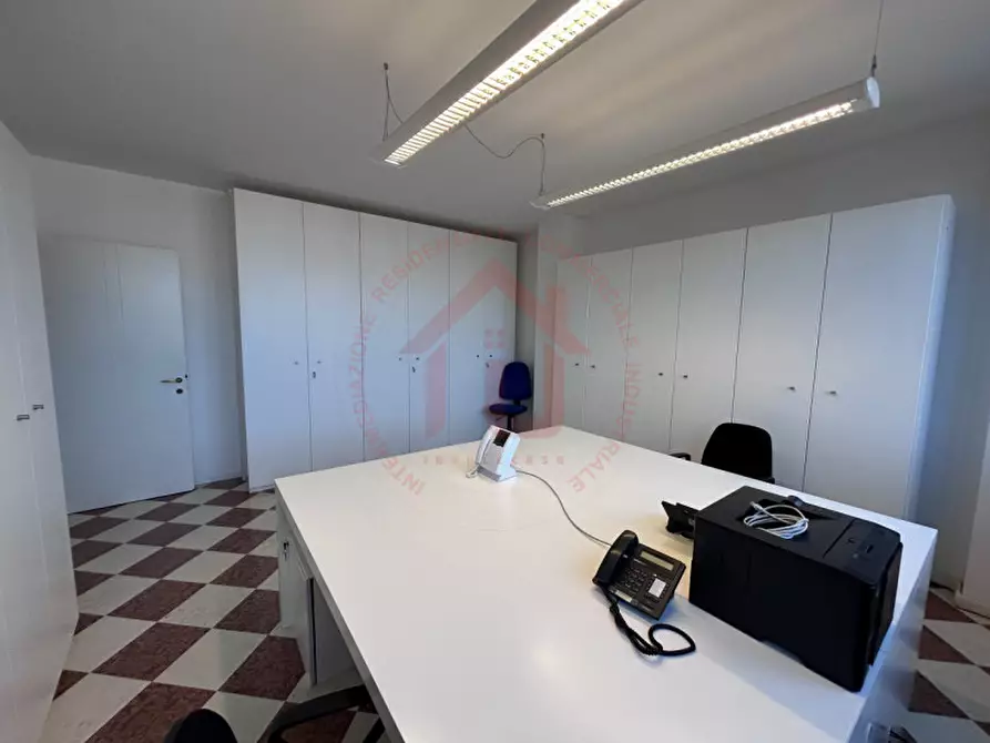 Immagine 17 di Ufficio in affitto  in Via San Marco 140 a Padova