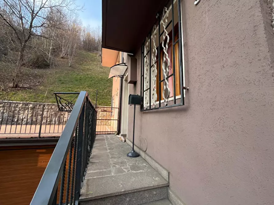 Immagine 2 di Appartamento in vendita  in Via Bondegno a Collio