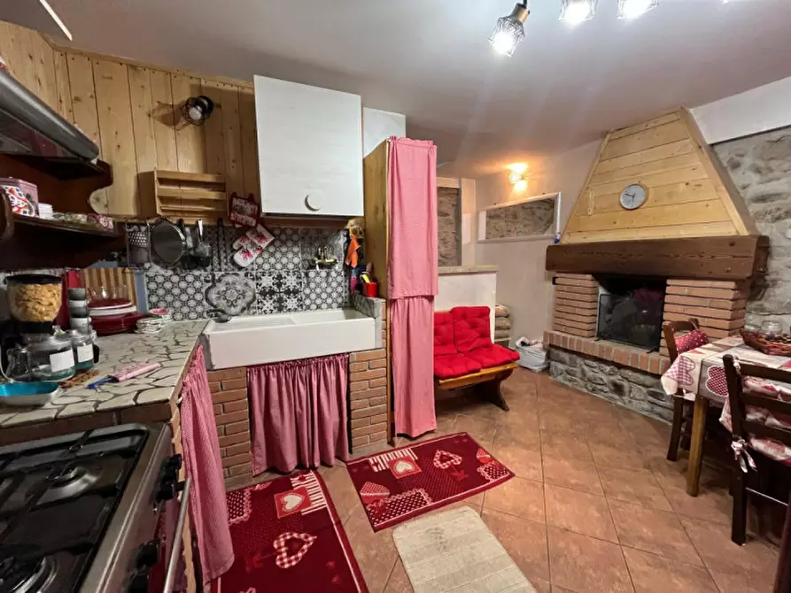 Immagine 4 di Appartamento in vendita  in Via Bondegno a Collio