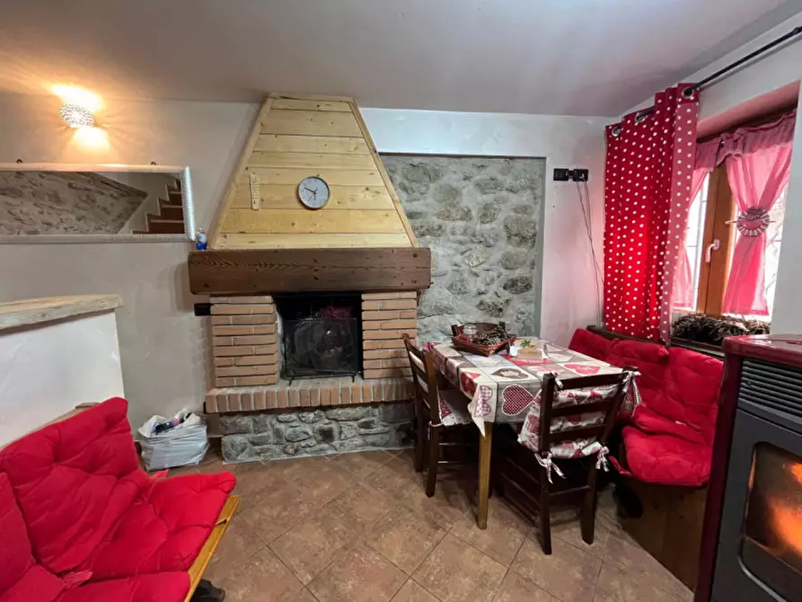 Immagine 6 di Appartamento in vendita  in Via Bondegno a Collio