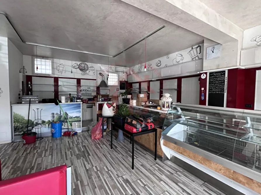 Immagine 4 di Negozio in affitto  in Vicolo della Provvidenza a Rubano