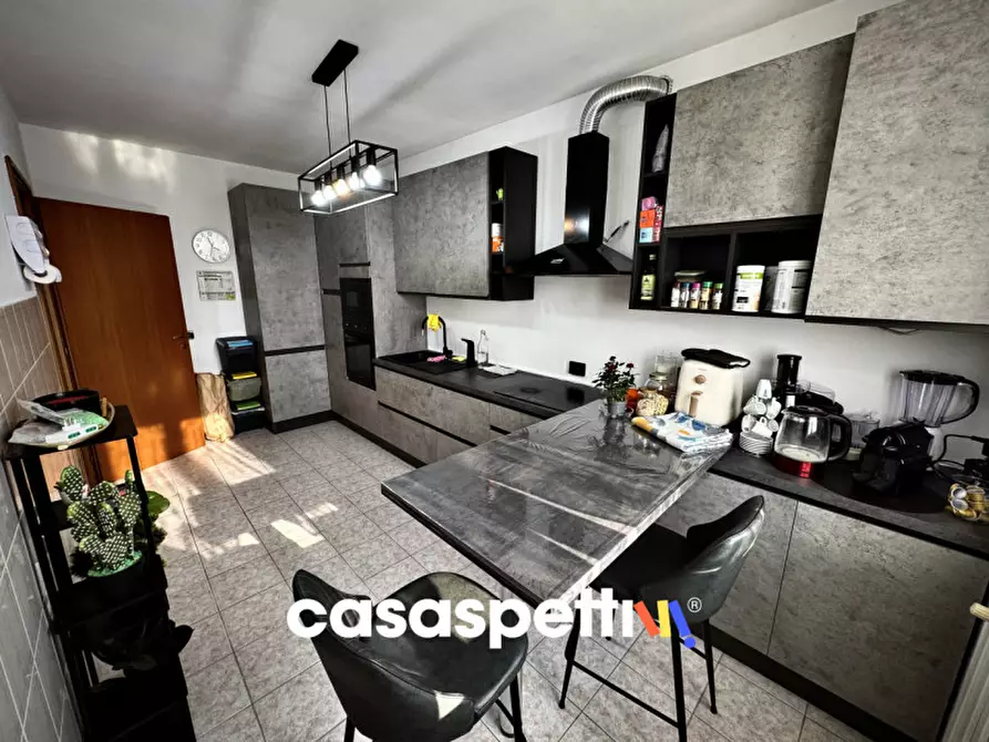 Immagine 11 di Appartamento in vendita  in Via Toscana, 19 a Torrevecchia Pia