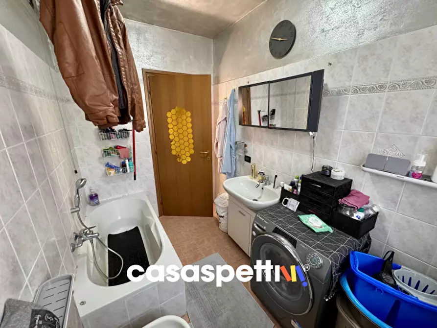 Immagine 29 di Appartamento in vendita  in Via Toscana, 19 a Torrevecchia Pia