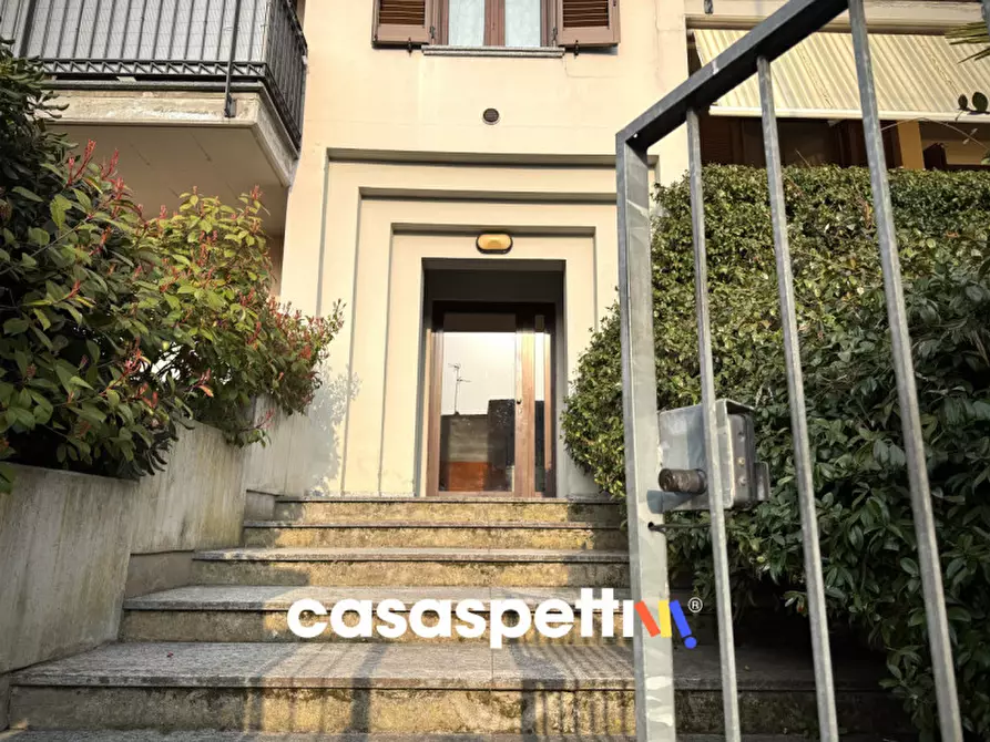 Immagine 40 di Appartamento in vendita  in Via Toscana, 19 a Torrevecchia Pia