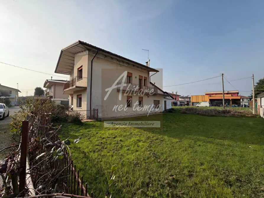 Immagine 4 di Casa indipendente in vendita  in Via M. C. Bianchi a Cittadella
