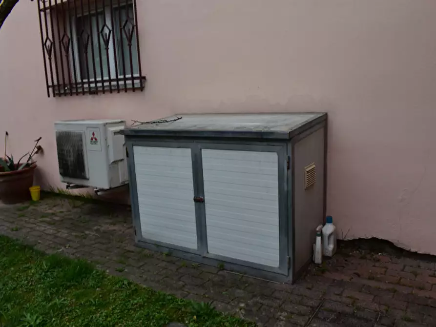 Immagine 11 di Appartamento in vendita  a Albignasego