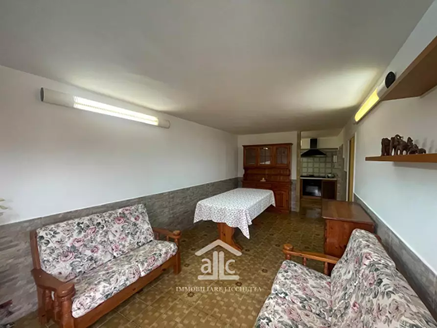 Immagine 8 di Appartamento in vendita  in via dei rododendri, a Lecce