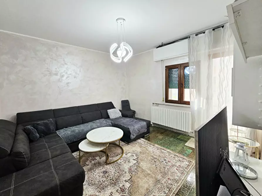 Immagine 1 di Appartamento in vendita  in VIA CIMA DA CONEGLIANO a Este