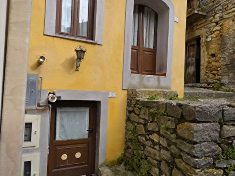 Immagine 16 di Casa indipendente in vendita  in via Monica Silvia.9 a Basicò