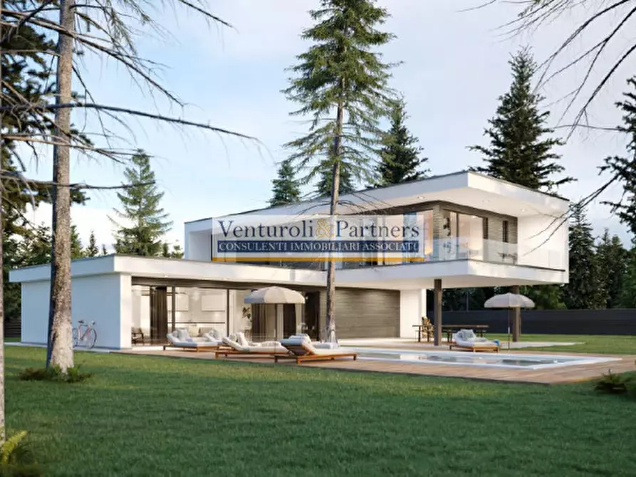 Immagine 1 di Villa in vendita  in Via delle Gere a San Felice Del Benaco