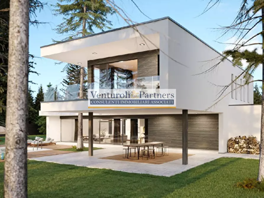 Immagine 3 di Villa in vendita  in Via delle Gere a San Felice Del Benaco