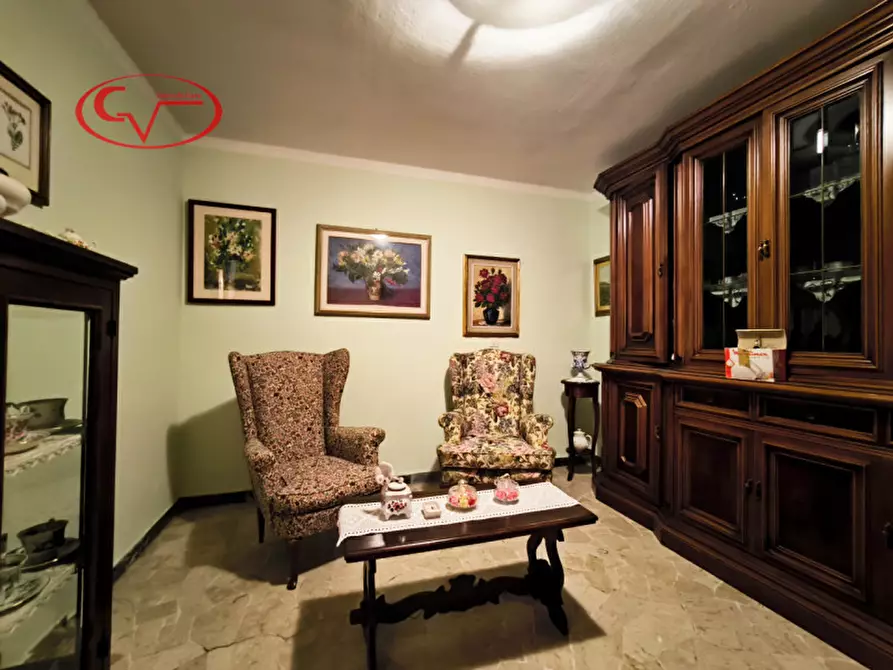 Immagine 4 di Appartamento in vendita  in Via Roma a Figline E Incisa Valdarno