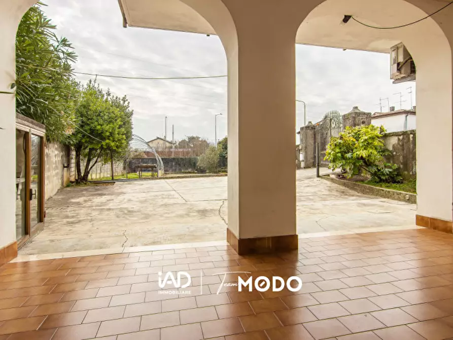 Immagine 6 di Casa bifamiliare in vendita  in Strada del Pasubio a Vicenza