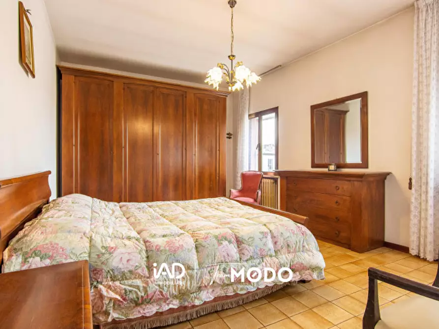 Immagine 23 di Casa bifamiliare in vendita  in Strada del Pasubio a Vicenza