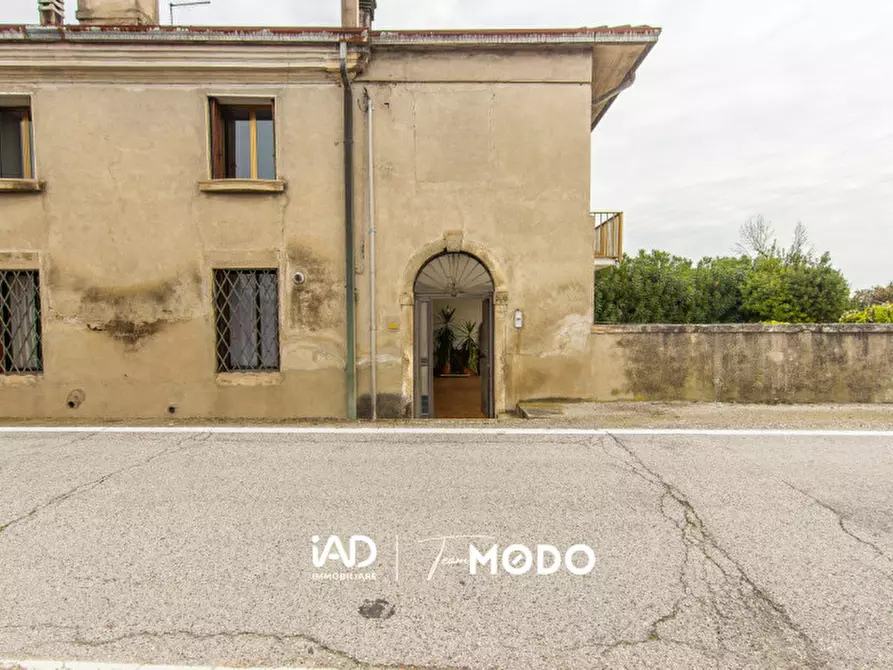 Immagine 36 di Casa bifamiliare in vendita  in Strada del Pasubio a Vicenza