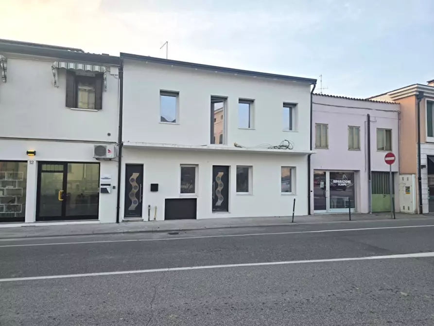 Immagine 5 di Palazzo in vendita  in Vigonovo a Vigonovo