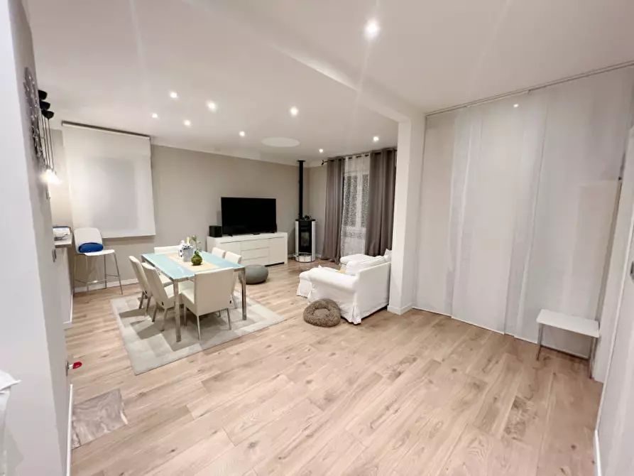 Immagine 4 di Villa in vendita  in Via San Padre Pio a Albignasego