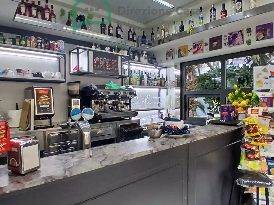 Immagine 10 di Attività commerciale in vendita  in Strettola Sant'Anna alle Paludi a Napoli