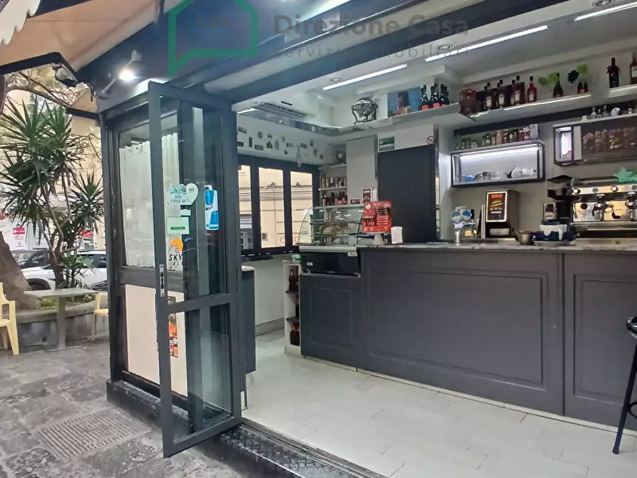 Immagine 14 di Attività commerciale in vendita  in Strettola Sant'Anna alle Paludi a Napoli
